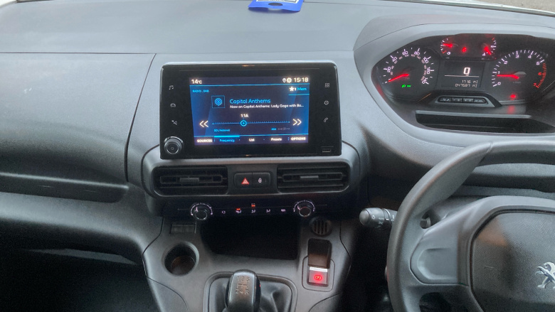 Peugeot Partner Standard Diesel 650 1.5 BlueHDi 75 Professional Premium Van